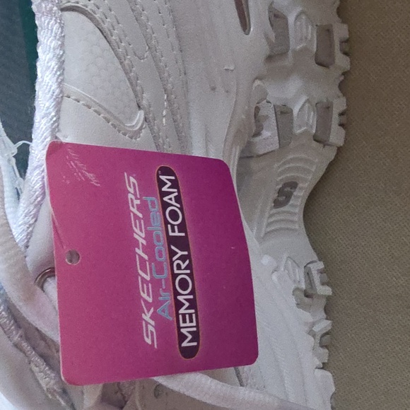 Skechers Women's D'Lites Fresh Start Memory Foam Lace-up Sneaker Fashion Without - Picture 5 of 6